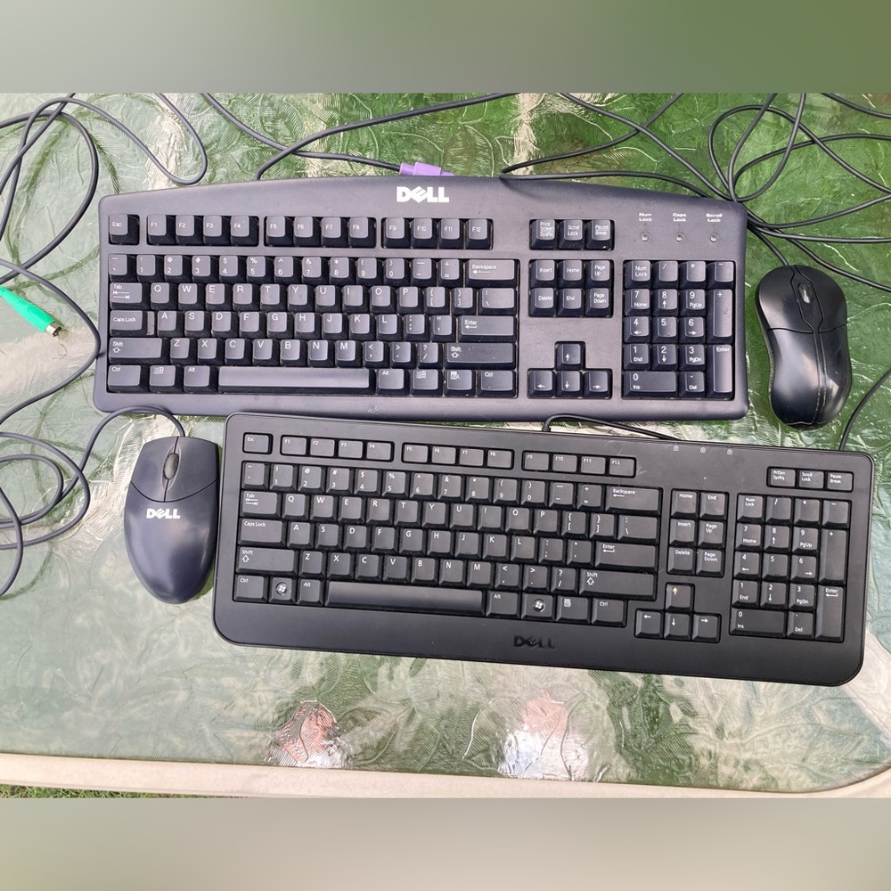 Lot of 2 Dell Wired Keyboards & 2 wired Mouse M-S69, M-UARDEL7, SK-8110, SK-8185